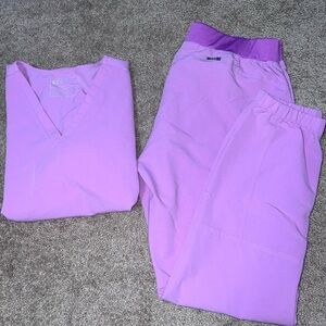 Figs lilac set